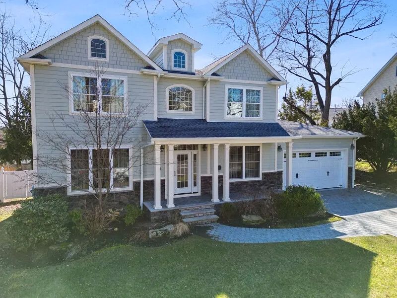Roof replacement by Cove Roofing & Remodeling Group in Great Neck, NY